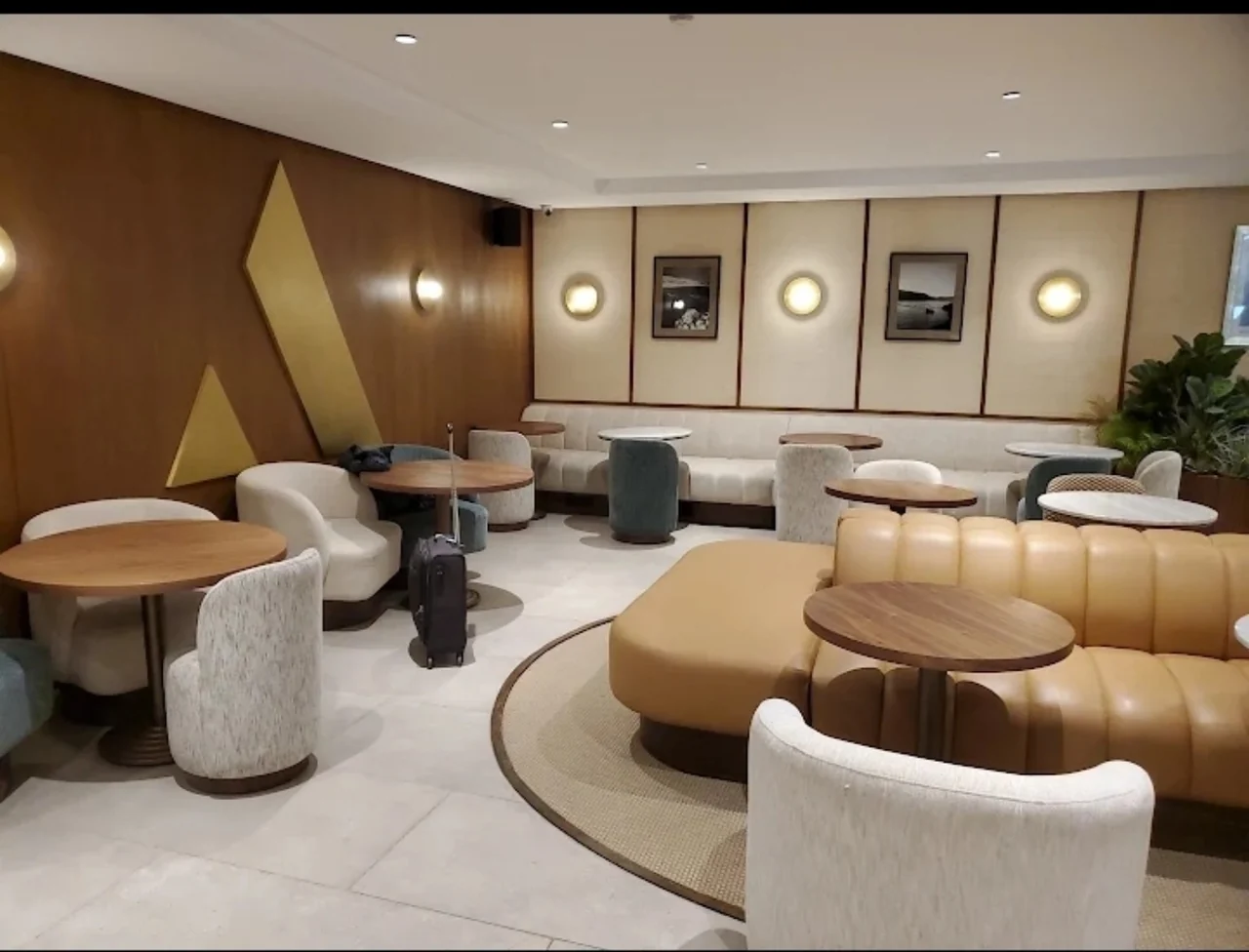 Salon VIP de l’aéroport d’Agadir — 2